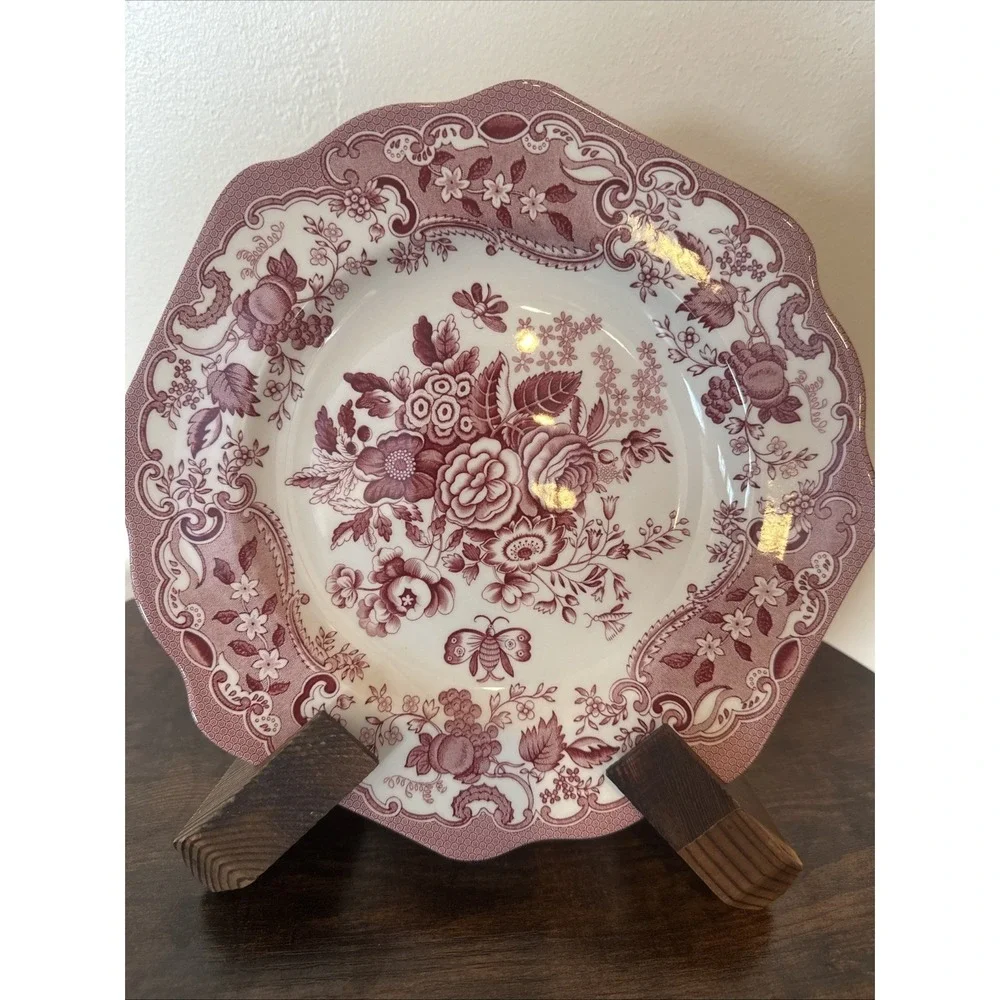 The Spode Archive Collection Blue Rose Print Pink/red And White Luncheon Plate.